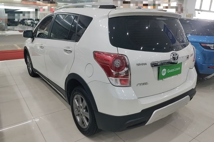 Used Toyota Verso 2015 180E CVT Crossover Edition
