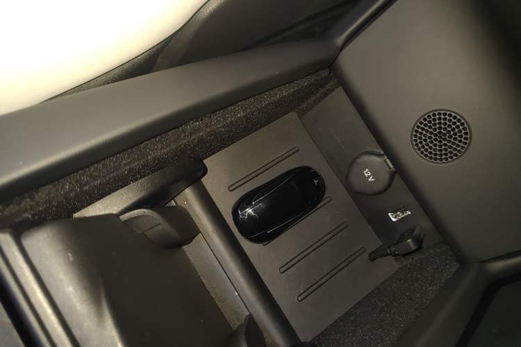 Used Tesla Model X 2019 Performance High-Performance Edition Interior 1