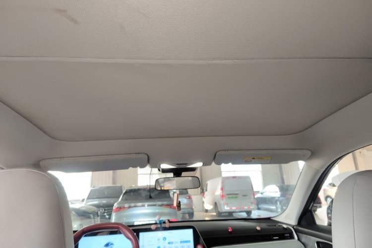 Used Venucia V DD-i 2023 110 km iE Version