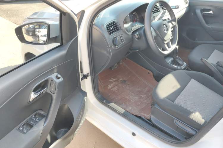 Used Volkswagen Polo 2016 1.4L Automatic Trendy Model