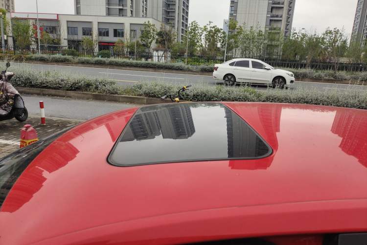 Used Skoda Rapid Spaceback 2014 1.6L Automatic Enjoyment Edition Roof