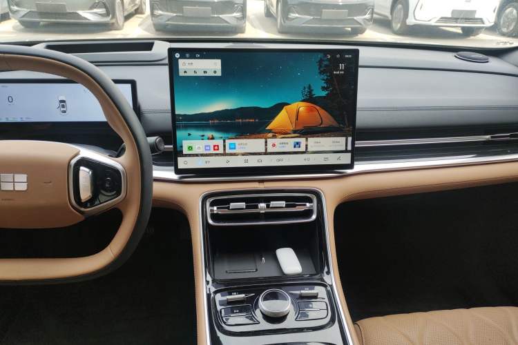 Used Geely Galaxy A7 2025 Model EM-i 150km Starship Edition