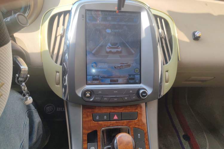 Used Buick LaCrosse 2011 2.4L SIDI Elegant Edition
