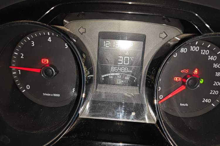 Used Volkswagen Bora 2015 Value Edition 1.6L Automatic Comfort Version