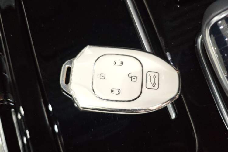 Used GAC Trumpchi M8 2024 Master Series 400T Prestige Edition