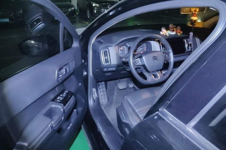 Used Citroen C6 2018 350THP Luxury Model