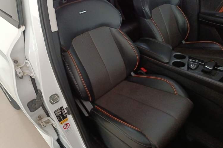 Used Oshan X7 PLUS 2022 1.5T Blue Whale Edition Automatic ZhiZun Model