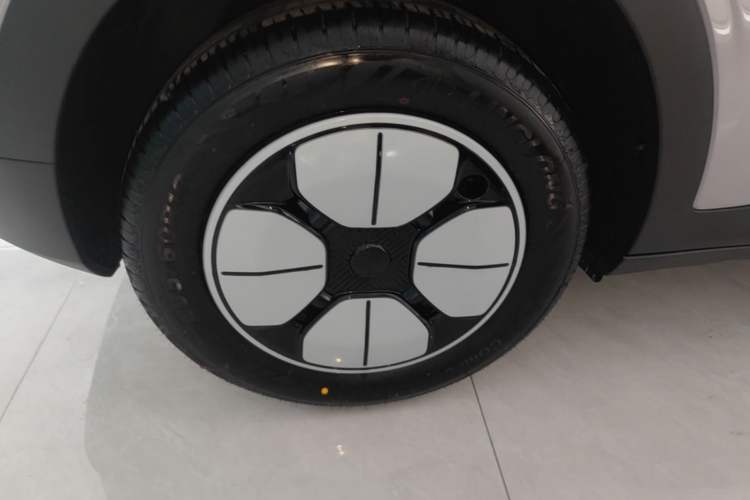 Used Geely Galaxy Geome 2026 Model 310km Youth Edition
