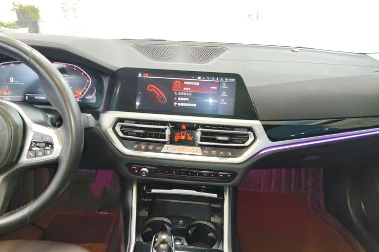 Used BMW 3 Series 2020 320Li M Sport Package Audio And AC Panel