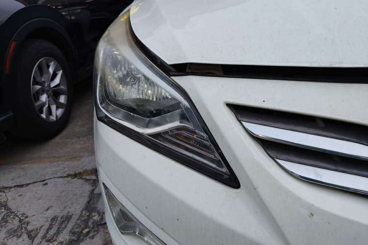 Used Hyundai Verna (older generation) 2014 1.4L Automatic Smart GLS