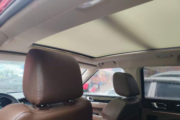 Used Zotye T700 2017 1.8T Dual-Clutch Prestige New Year Edition
