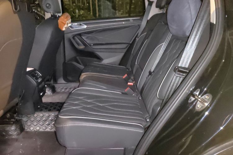 Used Volkswagen Tiguan L 2022 330TSI Automatic Two-Wheel Drive R-Line Enhanced Edition
