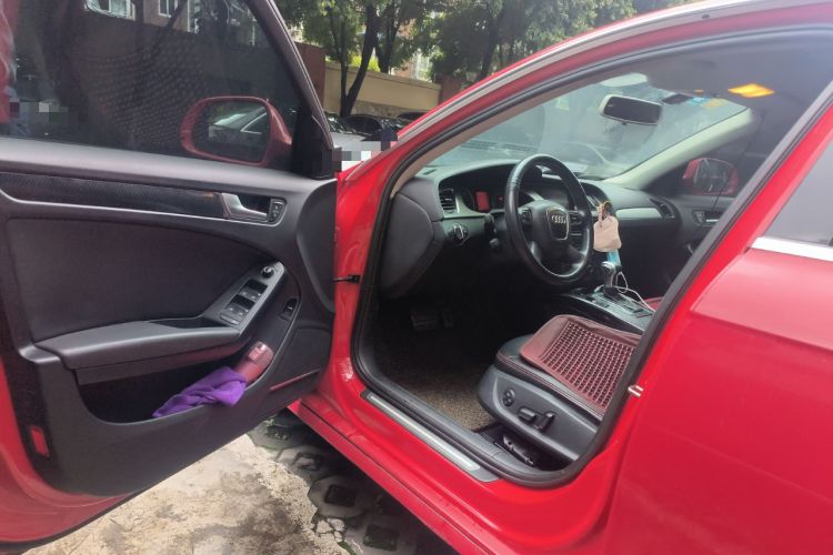 Used Audi A4L 2012 2.0 TFSI automatic standard version