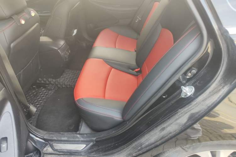 Used Hyundai Sonata 2013 2.0L Automatic Leading Edition
