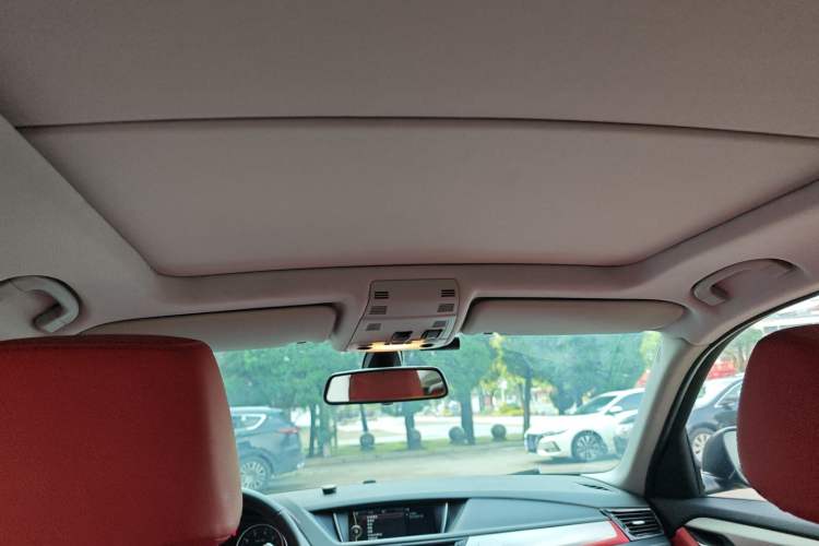 Used BMW X1 2014 xDrive20i Sports Design Package Headliner