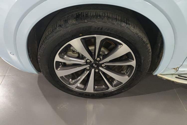 Used Li Auto ONE 2021 Extended-Range 6-Seater Version
