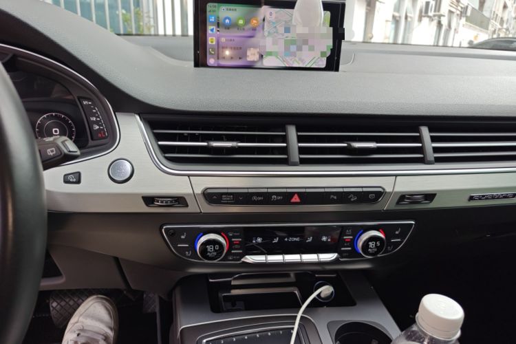 Used Audi Q7 2018 40 TFSI Comfort Model Audio And AC Panel