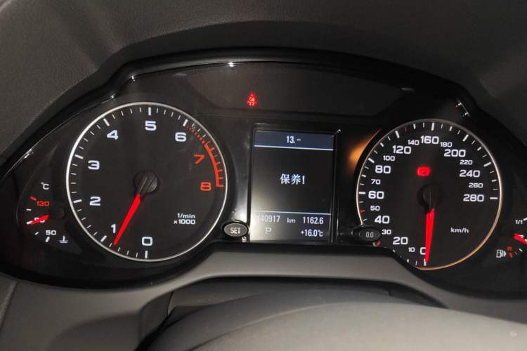 Used Audi Q5 2011 2.0TFSI Comfort Version
