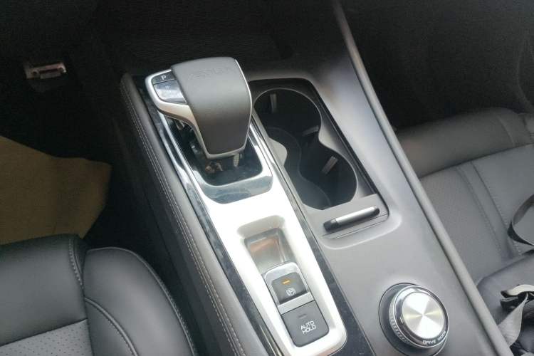 Used Dongfeng Aeolus Huge 2024 Mach Power 1.5T Premium Model Gear Lever