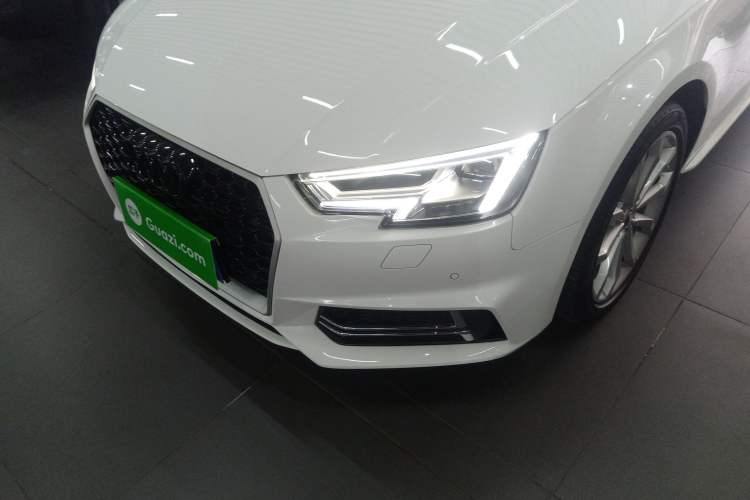 Used Audi A4L 2018 30th Anniversary Edition 40 TFSI Fashion Model