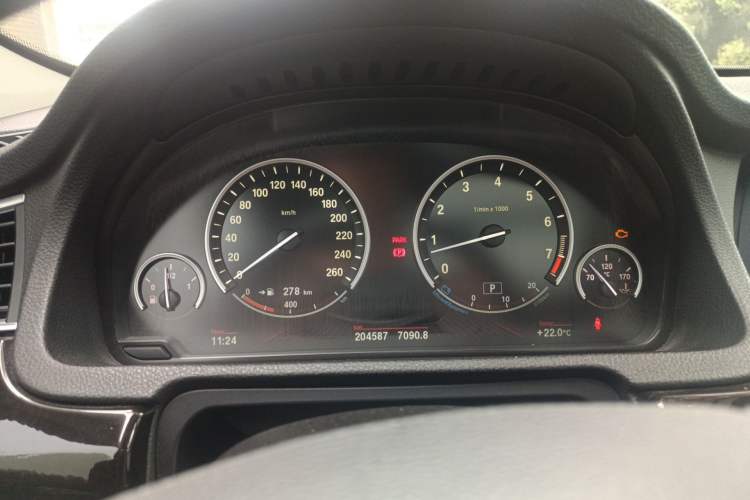 Used BMW 5 Series GT 2011 535i Elegant Edition Instrument Cluster