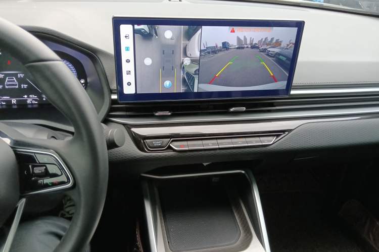 Used Geely Auto Emgrand 2025 4th Generation 1.5L CVT Luxury Version