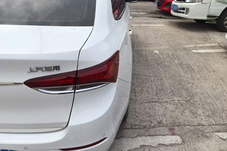 Used Buick GT 2021 Revised Version Flagship 1.5L Automatic Elite Edition Right Rear Taillight