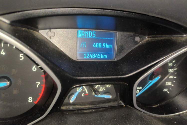 Used Ford Focus 2015 Sedan 1.6L Automatic Comfort Model
