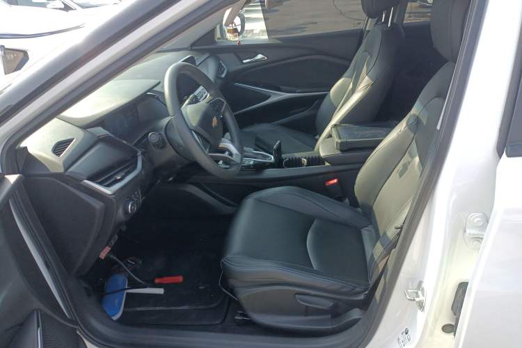 Used Chevrolet Menlo 2023 Star Enjoyment Version Plus Left Front Seat