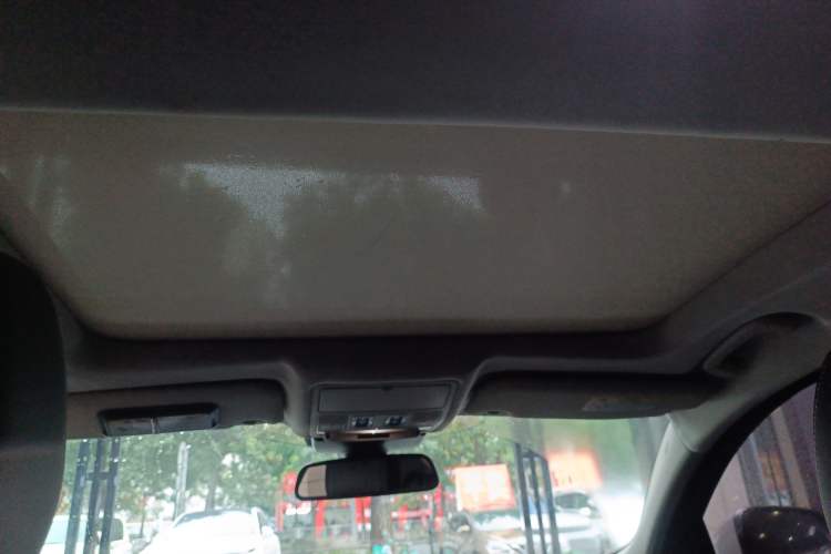 Used Jaguar XE 2015 2.0T 240 PS R-Sport