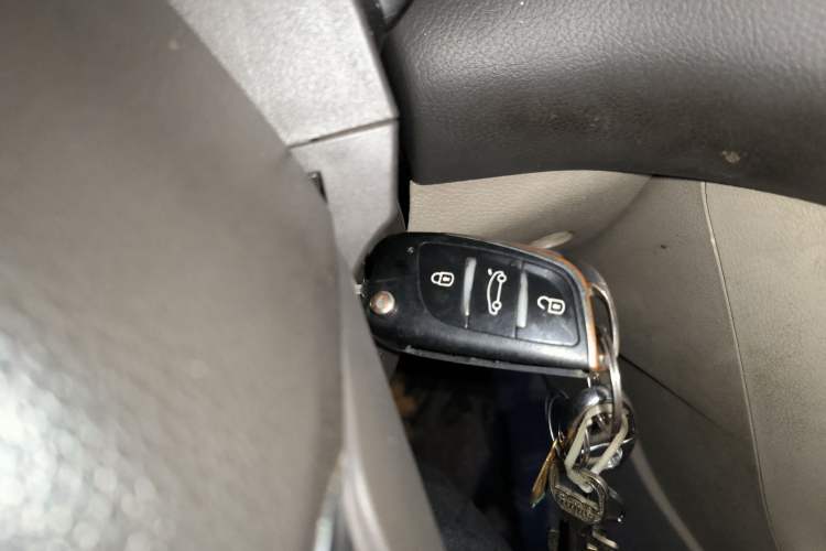 Used Ford Focus 2012 Sedan 1.6L Manual Fashion Edition