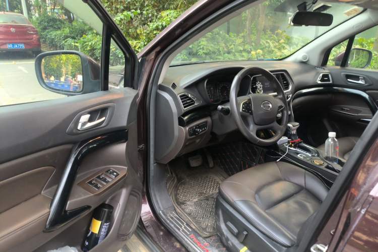 Used GAC Trumpchi GS4 2017 235T Automatic Two-Wheel Drive Luxury Smart Connectivity Version Driver Seat