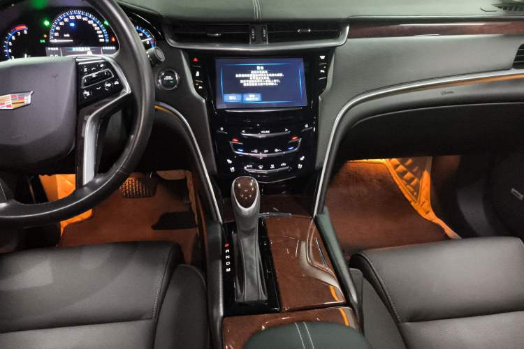 Used Cadillac XTS 2016 28T Luxury Model