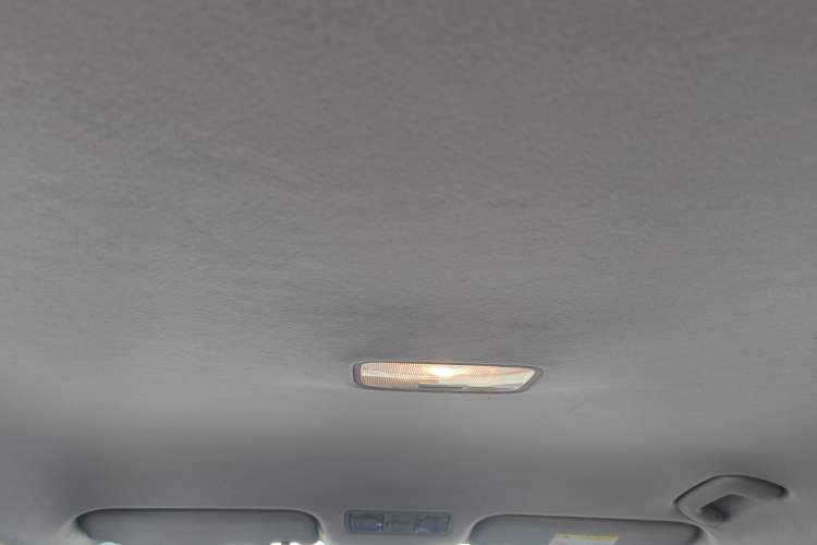 Used Hyundai Celesta 2018 1.6L Automatic GL Enjoyment Edition China VI compliant
