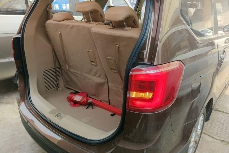 Used Baojun 730 2016 1.5L Manual Comfort Version 7 Seats China V Emission Standard
