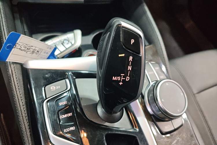 Used BMW 5 Series 2018 525Li M Sport Package Gear Lever