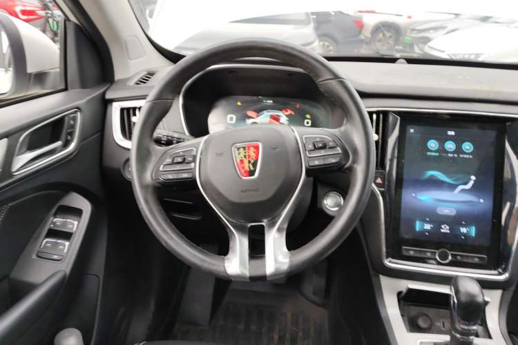 Used Roewe RX5 New Energy 2019 eRX5 50T Internet-Enhanced Flagship Edition
