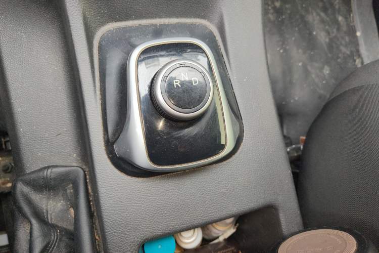 Used FORTHING Lingzhi M5 2022 Standard Edition Luxury 7-Seater