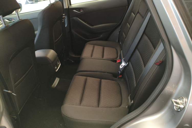 Used Mazda CX-5 2015 2.0L Automatic Two-Wheel Drive Urban Version
