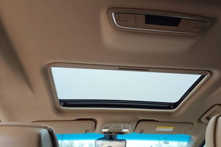 Used Buick GL8 2021 ES Land Cruiser 653T Luxury Edition Headliner