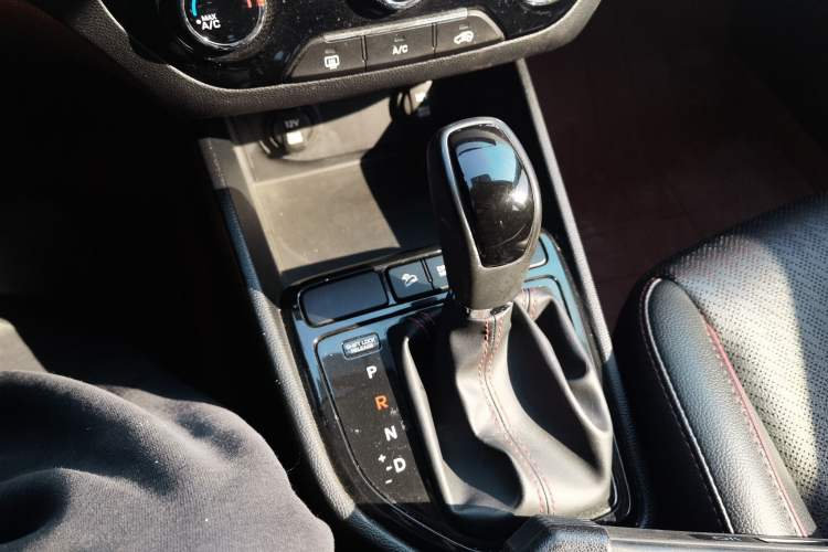 Used Hyundai ix25 2017 1.6L Automatic Smart Version