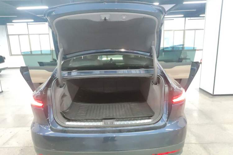 Used Nio ET7 2022 100kWh First Edition
