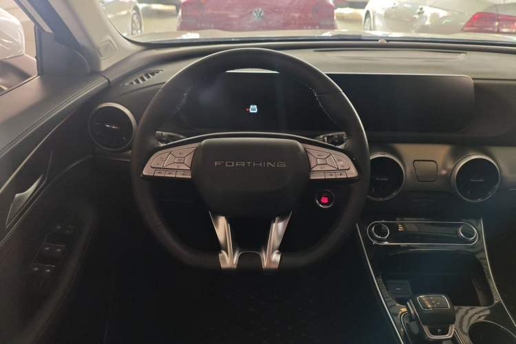 Used FORTHING T5 EVO 2021 1.5TD DCT Diamond Edition