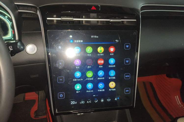 Used Hyundai Tucson 2023 Tucson L 1.5T Automatic Two-Wheel Drive DLX Luxury Edition Audio And AC Panel