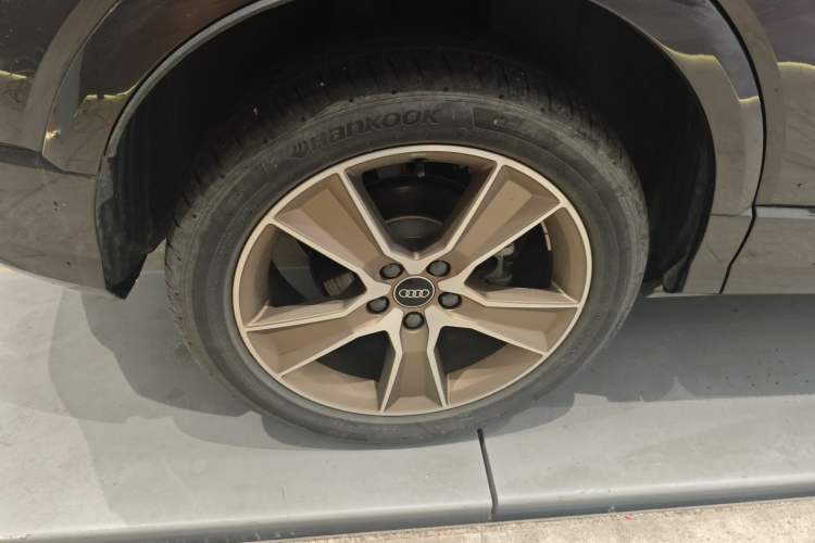 Used Audi Q2L 2024 35TFSI Fashionable and Dynamic Edition
