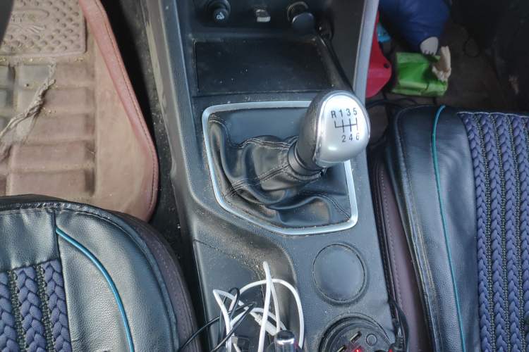 Used Great Wall Wingle 7 2019 2.0T Diesel Two-Wheel Drive Elite Version China VI Standard Big Double Cabin GW4D20M
