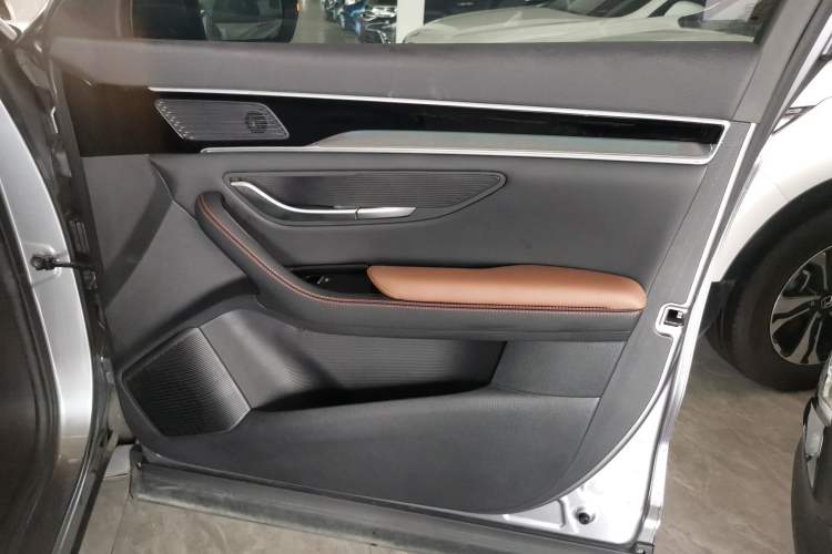 Used BYD Song PLUS 2020 1.5T Automatic Prestige Version
