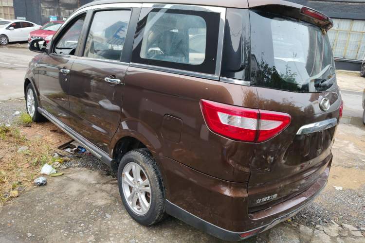 Used HYOSOW H2 2015 1.5L AMT Prestige Version BJ415C
