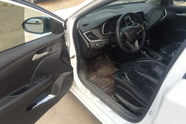 Used Chevrolet Monza 2019 Redline 320T Dual-Clutch Joyful Edition China VI Standard