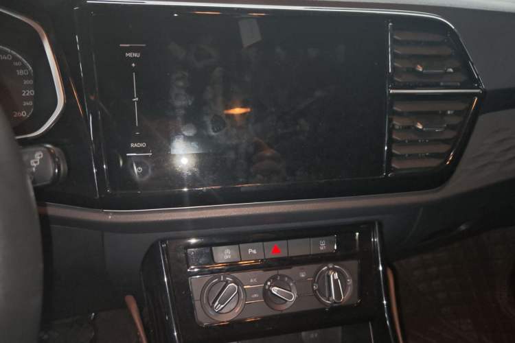 Used Jetta VS5 2022 280TSI Automatic Enjoyment Pro Trim